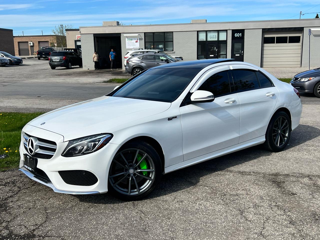 2016 Mercedes-Benz C-Class C 300 4MATIC| AMG PKG | PANO ROOF