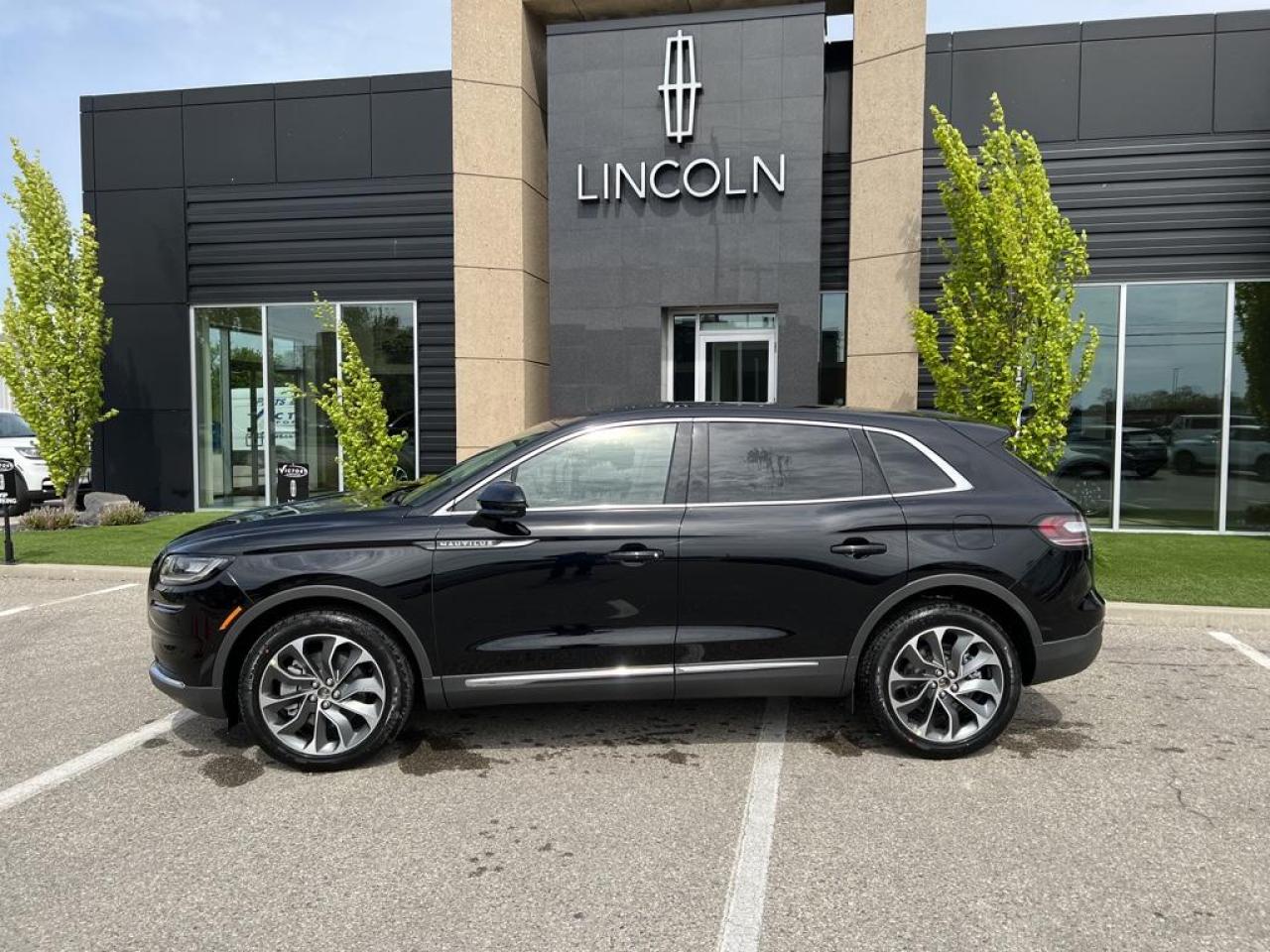 New 2023 Lincoln Nautilus RESERVE for sale in Chatham, ON