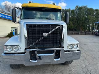 2013 Volvo VHD VHD_DD13_iSHIFT_NEW DRIVE TIRES_READY TO WORK NOW! - Photo #9