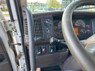 2013 Volvo VHD VHD_DD13_iSHIFT_NEW DRIVE TIRES_READY TO WORK NOW! - Photo #13