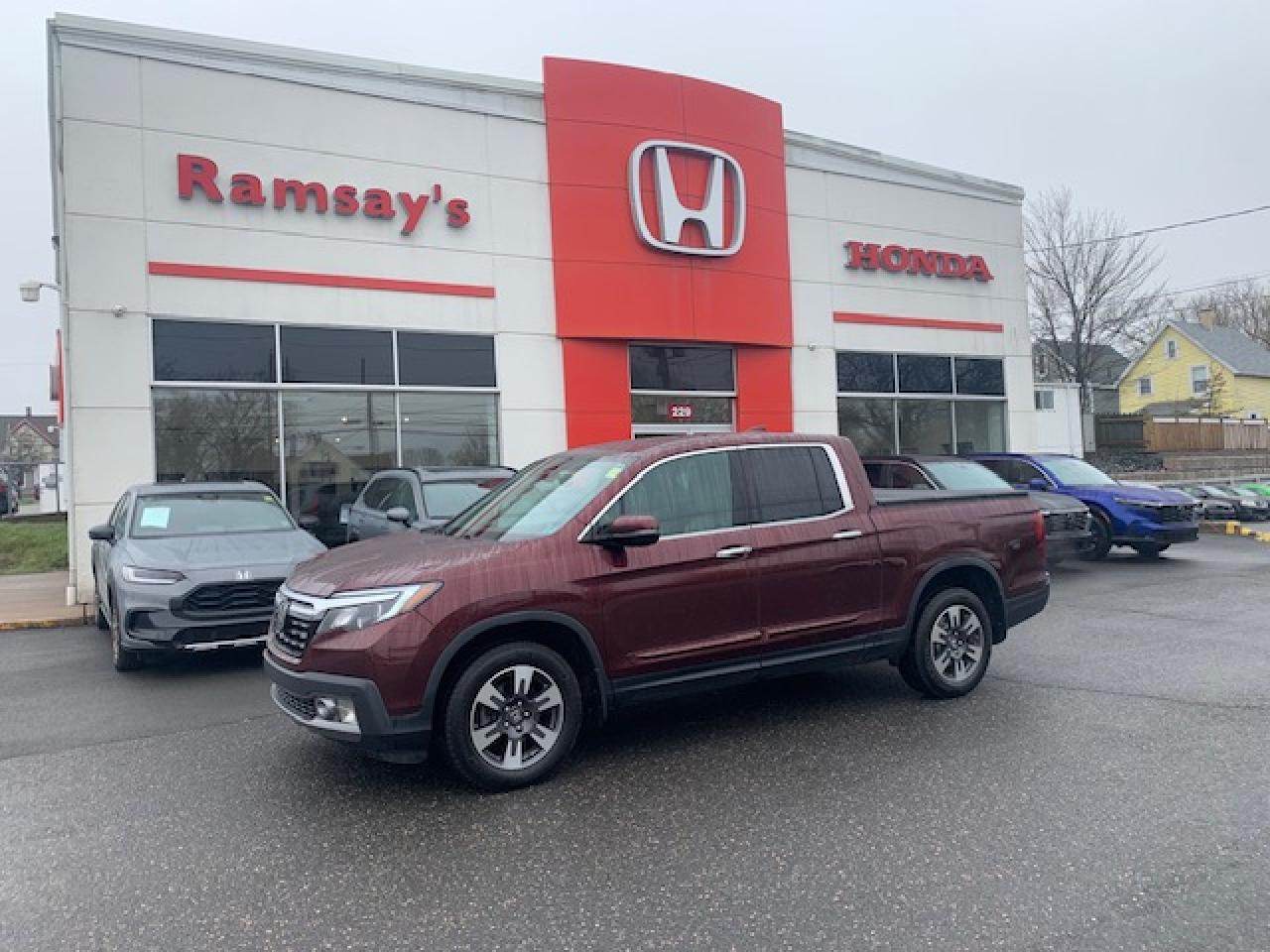 2017 Honda Ridgeline TOURING Photo12