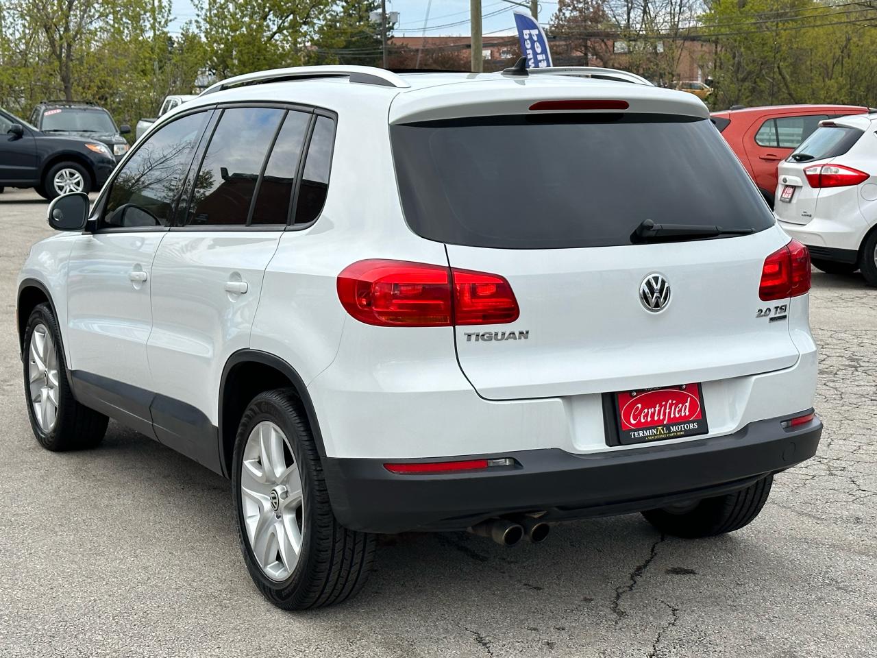 2015 Volkswagen Tiguan Highline Photo3