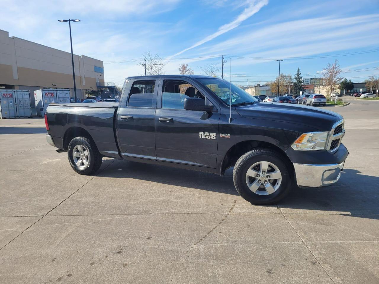 2018 RAM 1500 SXT, 4x4,  4 door, Hemi, 3/Y Warranty Available
