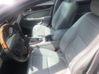 2006 Jaguar XJ XJ8 - FULLY APPOINTED! - Photo #3