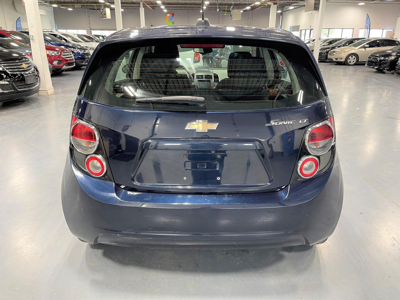 2015 Chevrolet Sonic LT Photo3