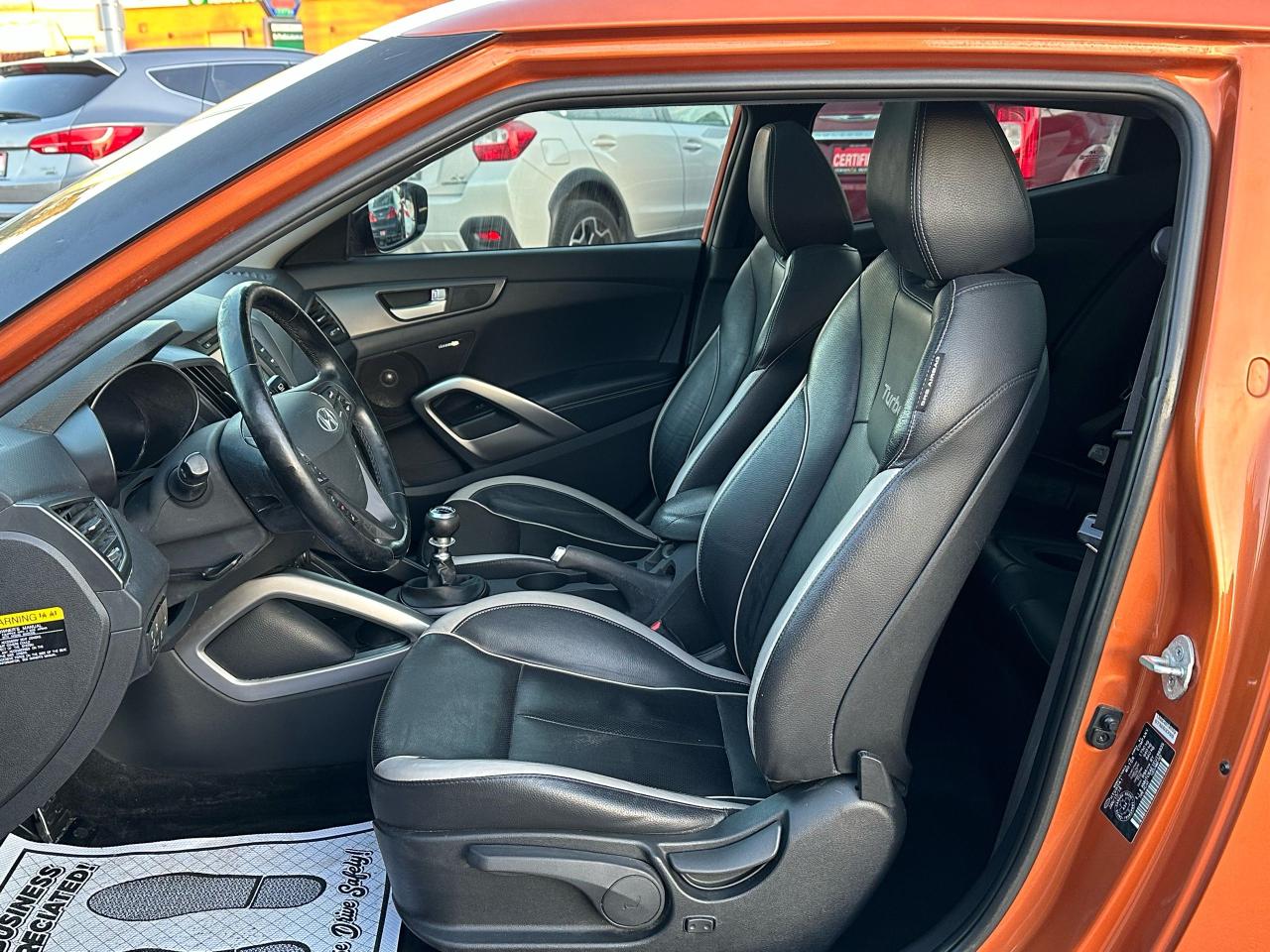 2014 Hyundai Veloster Turbo - Photo #23