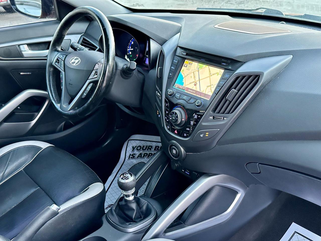 2014 Hyundai Veloster Turbo - Photo #26