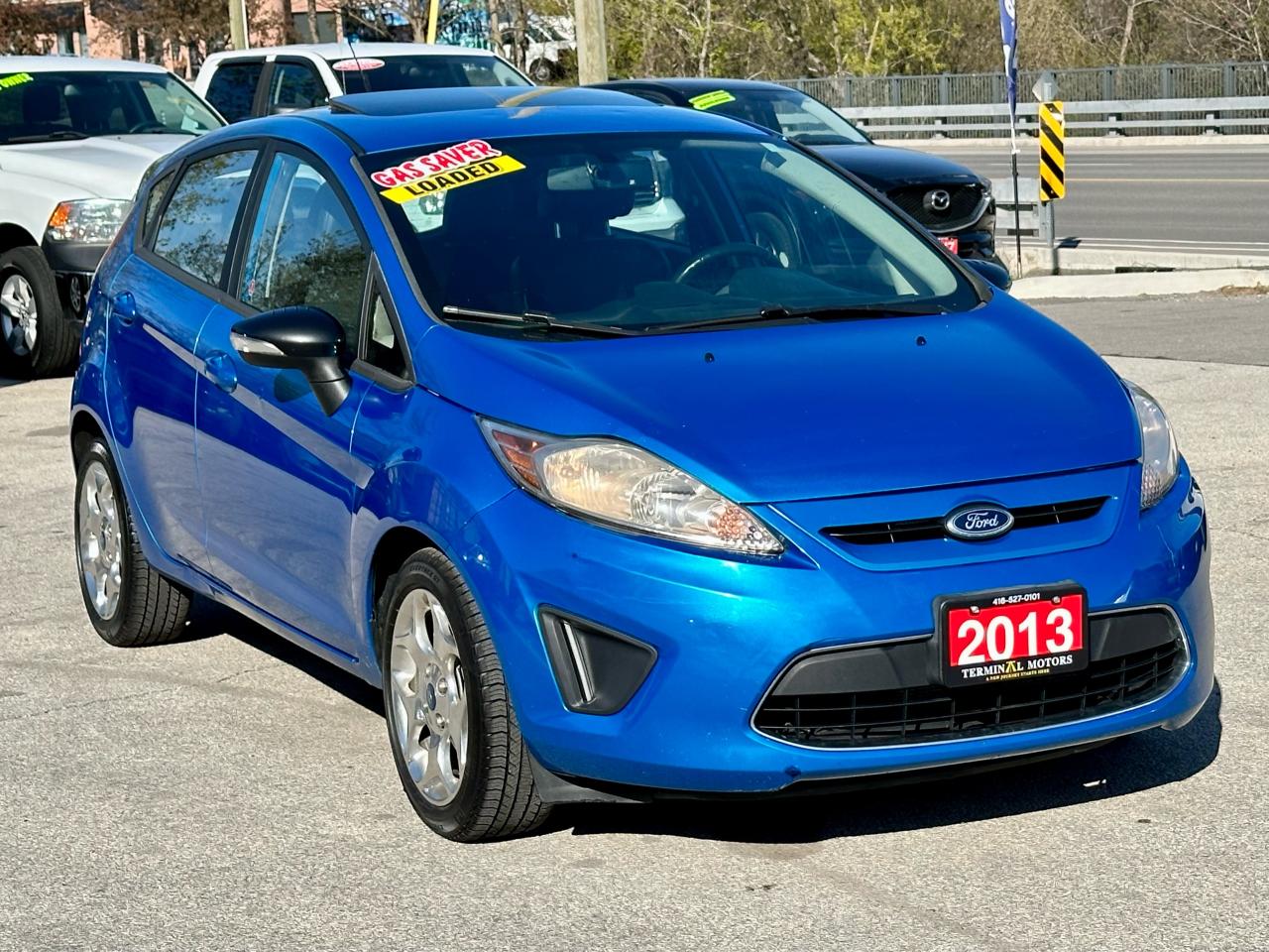 2013 Ford Fiesta Titanium - Photo #11