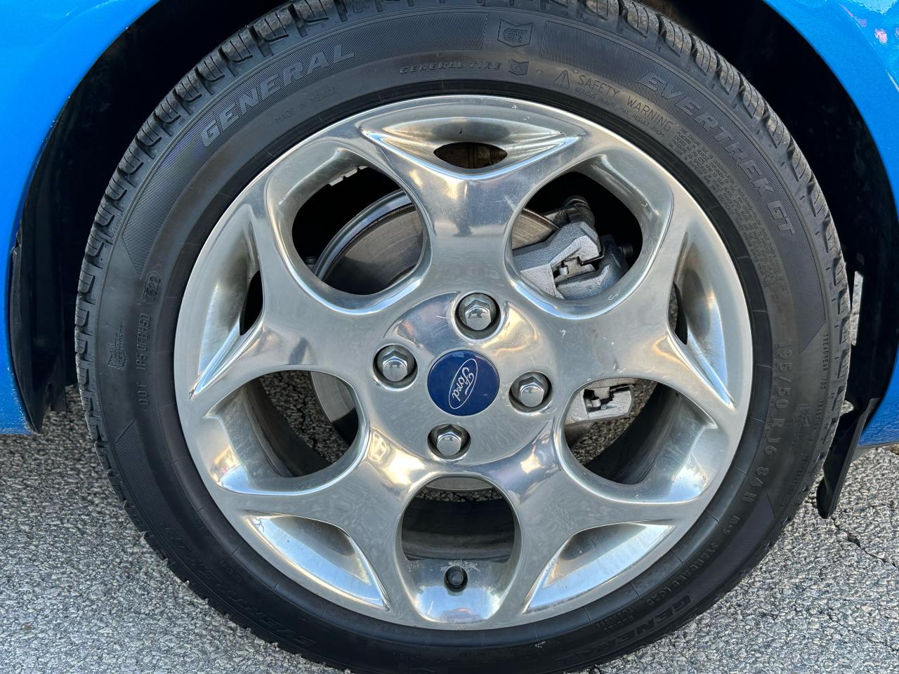 2013 Ford Fiesta Titanium - Photo #31