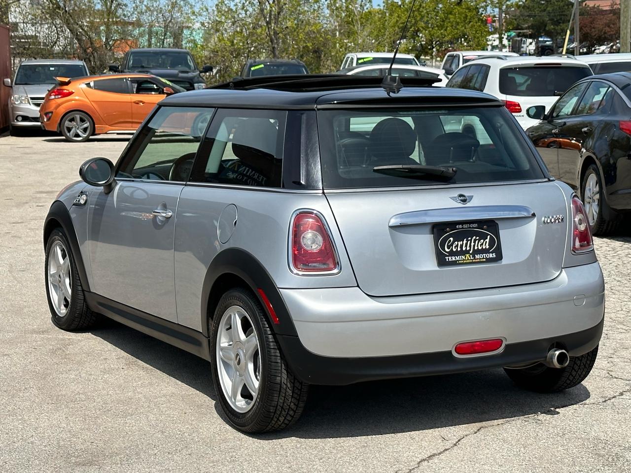 2009 MINI Cooper  - Photo #6
