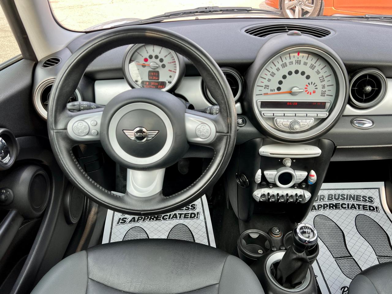 2009 MINI Cooper  - Photo #19