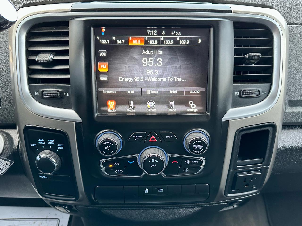 2013 RAM 1500 Big Horn - Photo #14