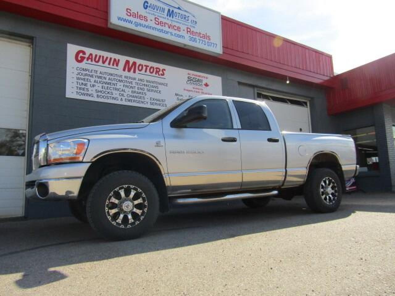 Used 2006 Dodge Ram 2500 4x4, 5.9 Cummins Turbo Diesel Loaded! for sale in Swift Current, SK