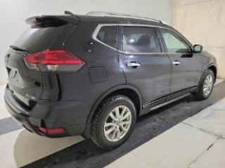 Used 2017 Nissan Rogue SV Heated Front Seat(s)  Back-Up Camera for sale in Waterloo, ON