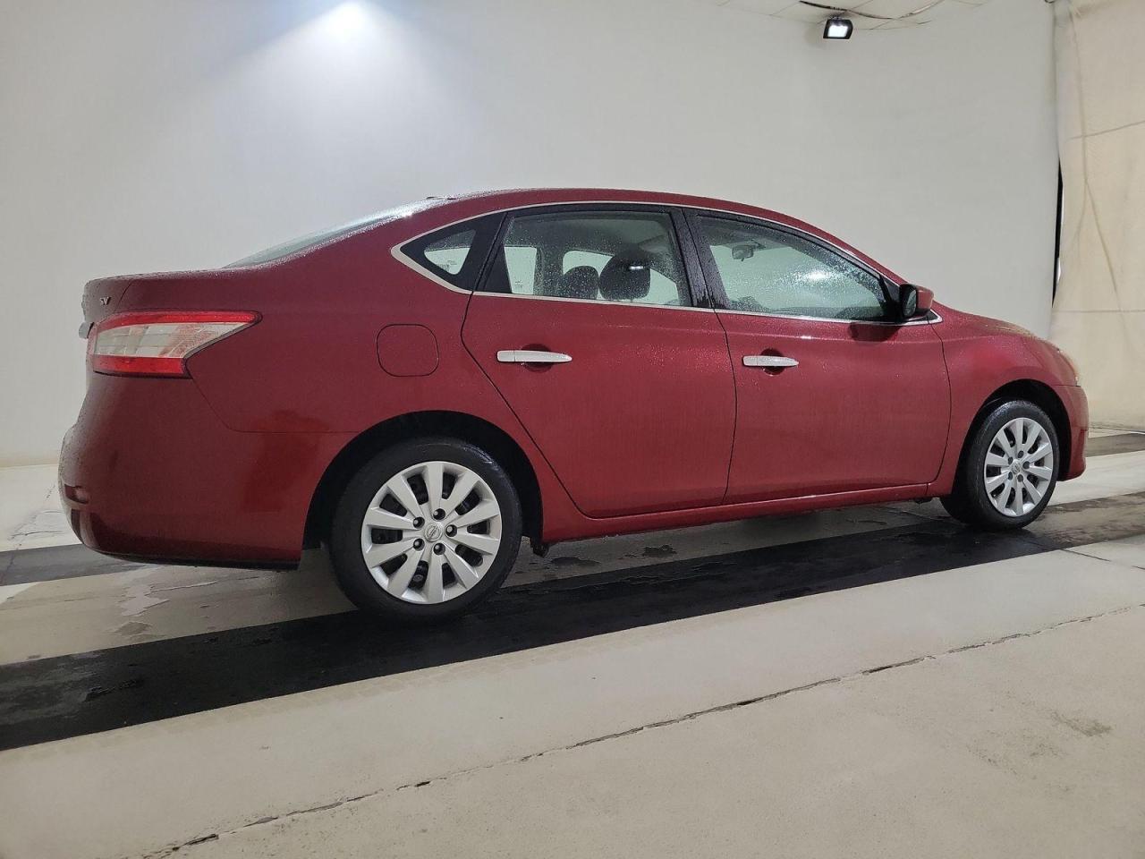 Used 2013 Nissan Sentra SV 6-Speed for sale in Waterloo, ON