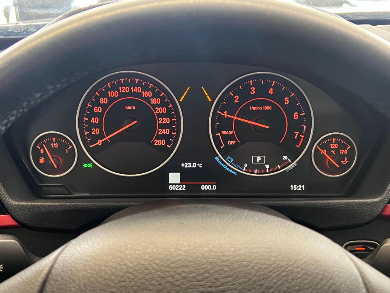 2017 BMW 3 Series 320i xDrive+GPS+BSM+360 Camera+PDC+CLEAN CARFAX - Photo #18