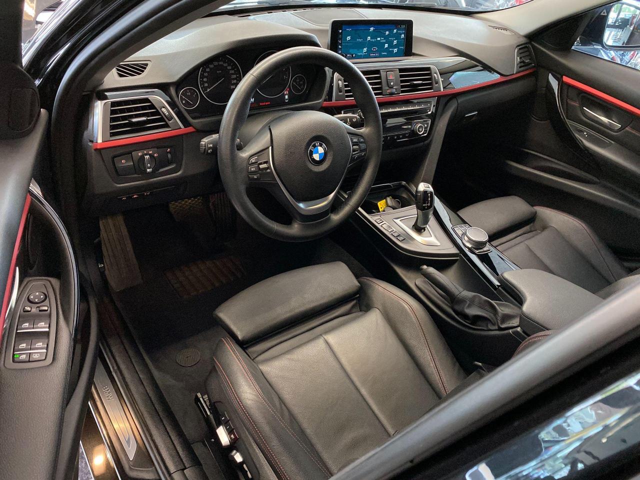 2017 BMW 3 Series 320i xDrive+GPS+BSM+360 Camera+PDC+CLEAN CARFAX - Photo #19