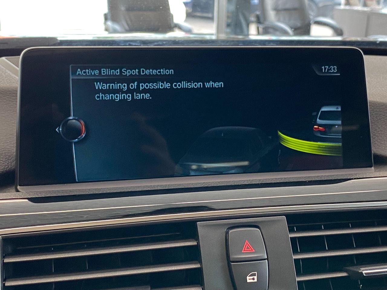 2017 BMW 3 Series 320i xDrive+GPS+BSM+360 Camera+PDC+CLEAN CARFAX - Photo #46