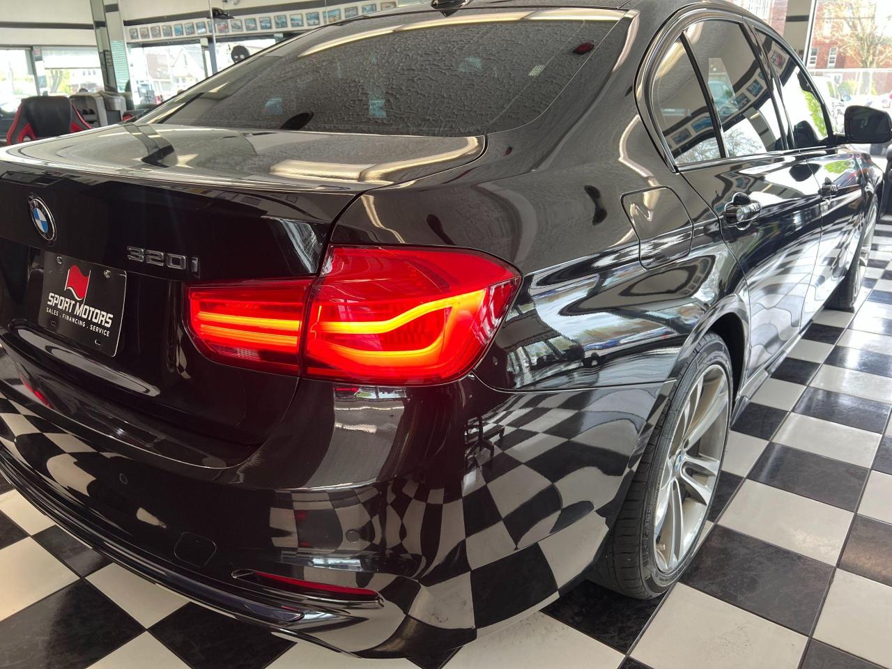 2017 BMW 3 Series 320i xDrive+GPS+BSM+360 Camera+PDC+CLEAN CARFAX Photo129
