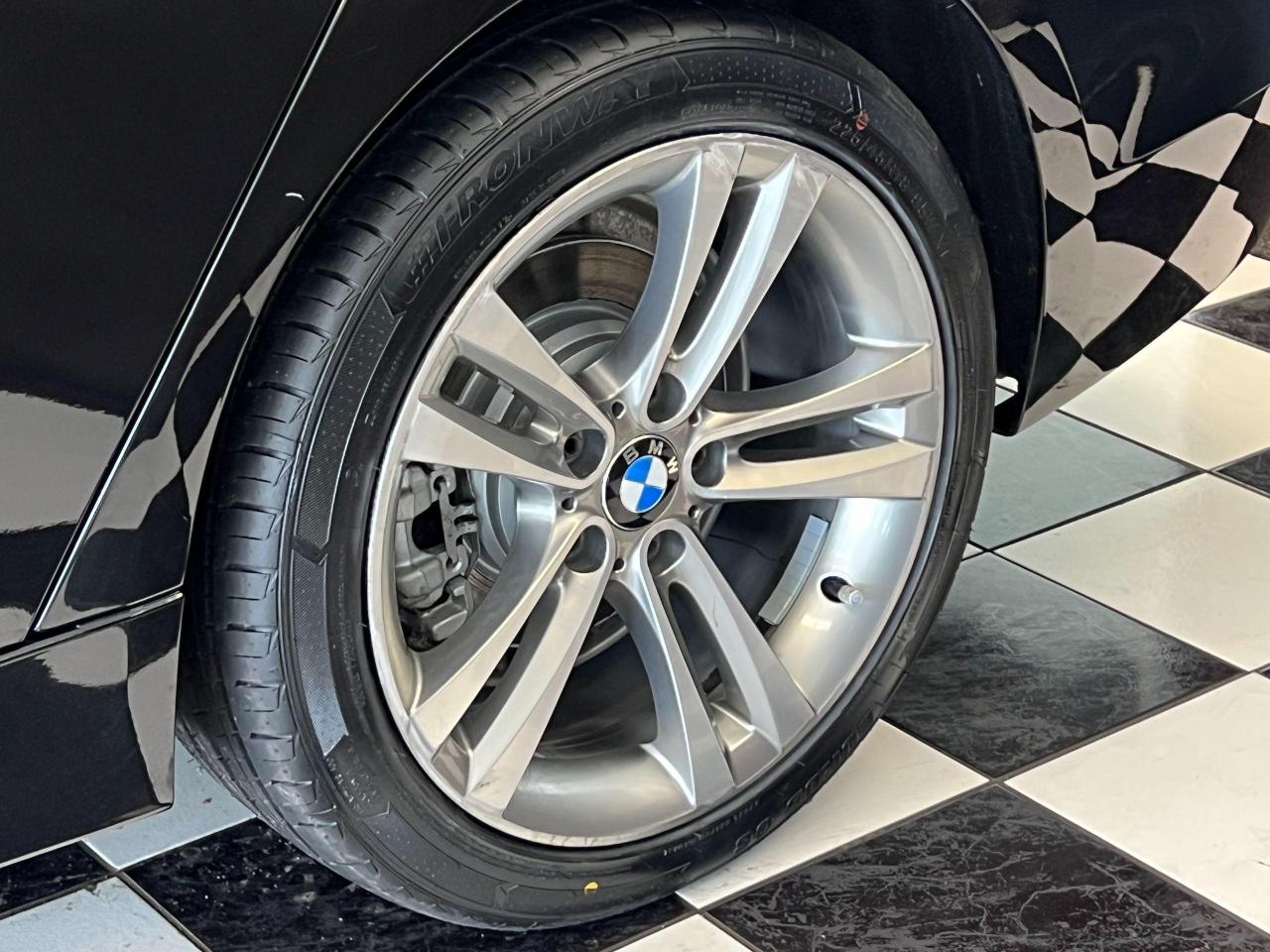 2017 BMW 3 Series 320i xDrive+GPS+BSM+360 Camera+PDC+CLEAN CARFAX Photo144