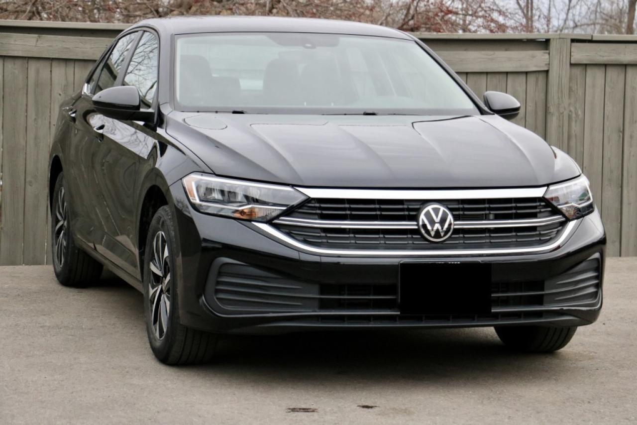 Used 2023 Volkswagen Jetta TRENDLINE | FWD | COLL ASSIST | ANDRD/APPLE CAP for sale in Welland, ON