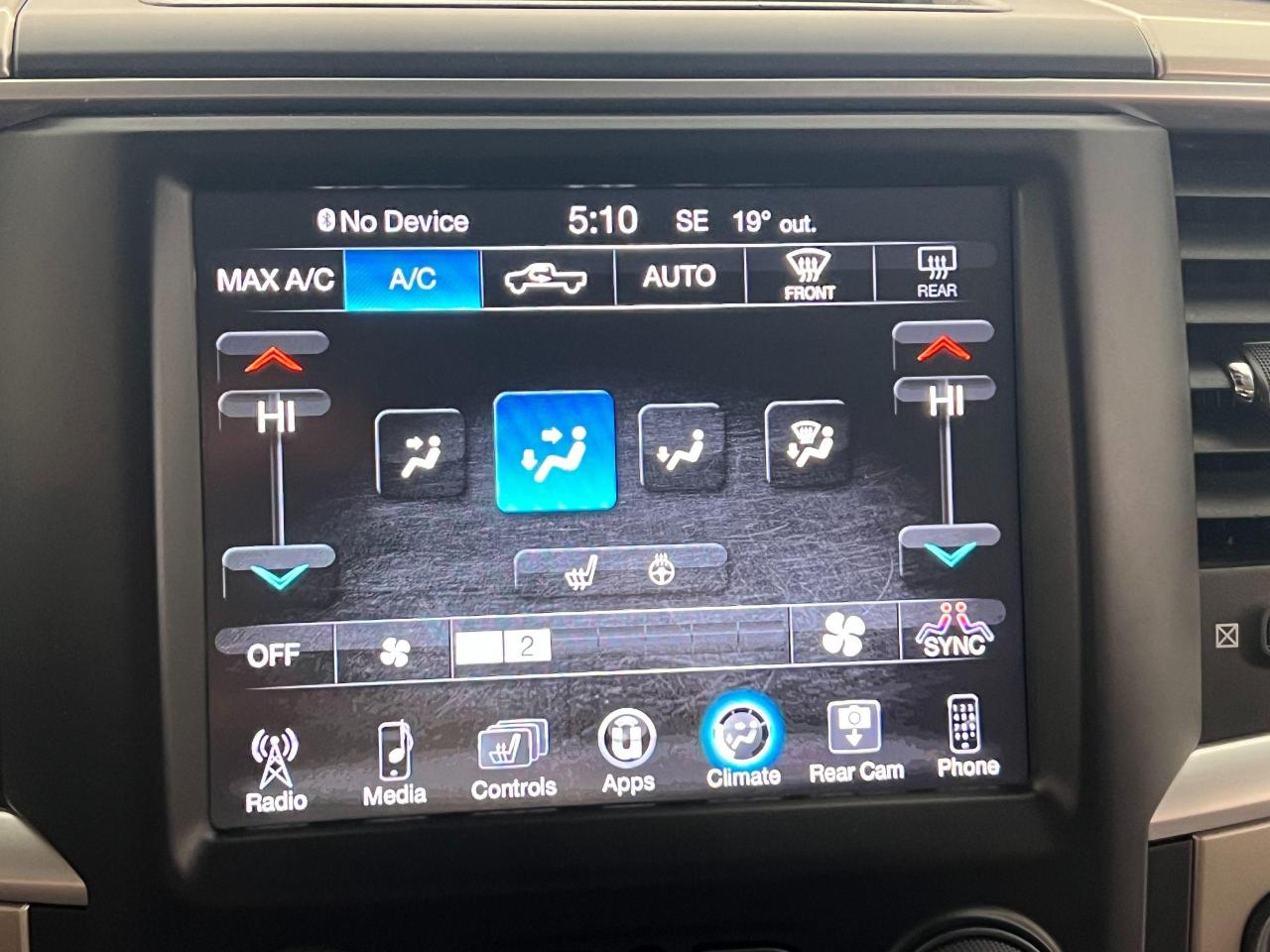 2016 RAM 1500 Outdoorsman 3.0L V6 Diesel 4x4+Camera+CLEAN CARFAX Photo95