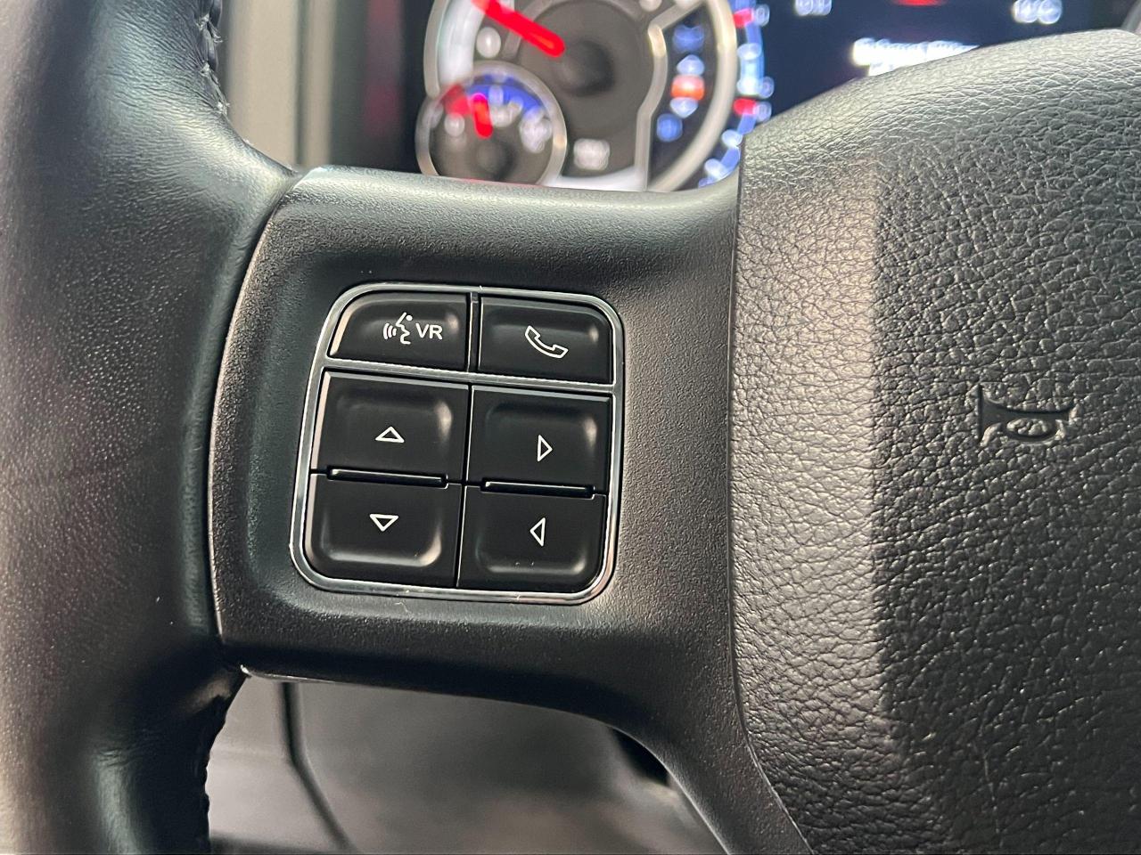 2016 RAM 1500 Outdoorsman 3.0L V6 Diesel 4x4+Camera+CLEAN CARFAX Photo108