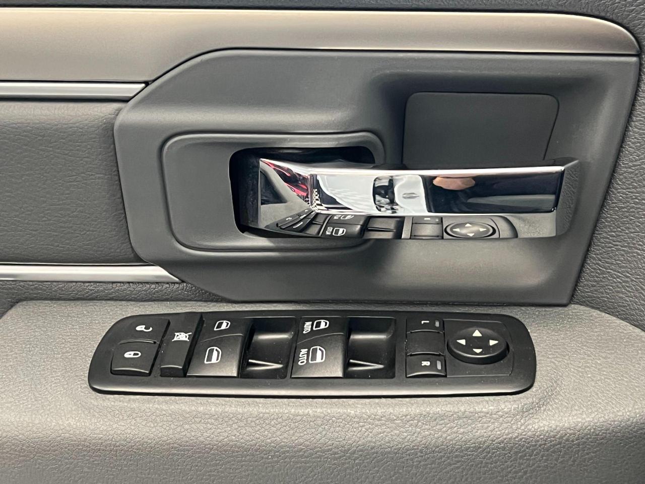 2016 RAM 1500 Outdoorsman 3.0L V6 Diesel 4x4+Camera+CLEAN CARFAX - Photo #48