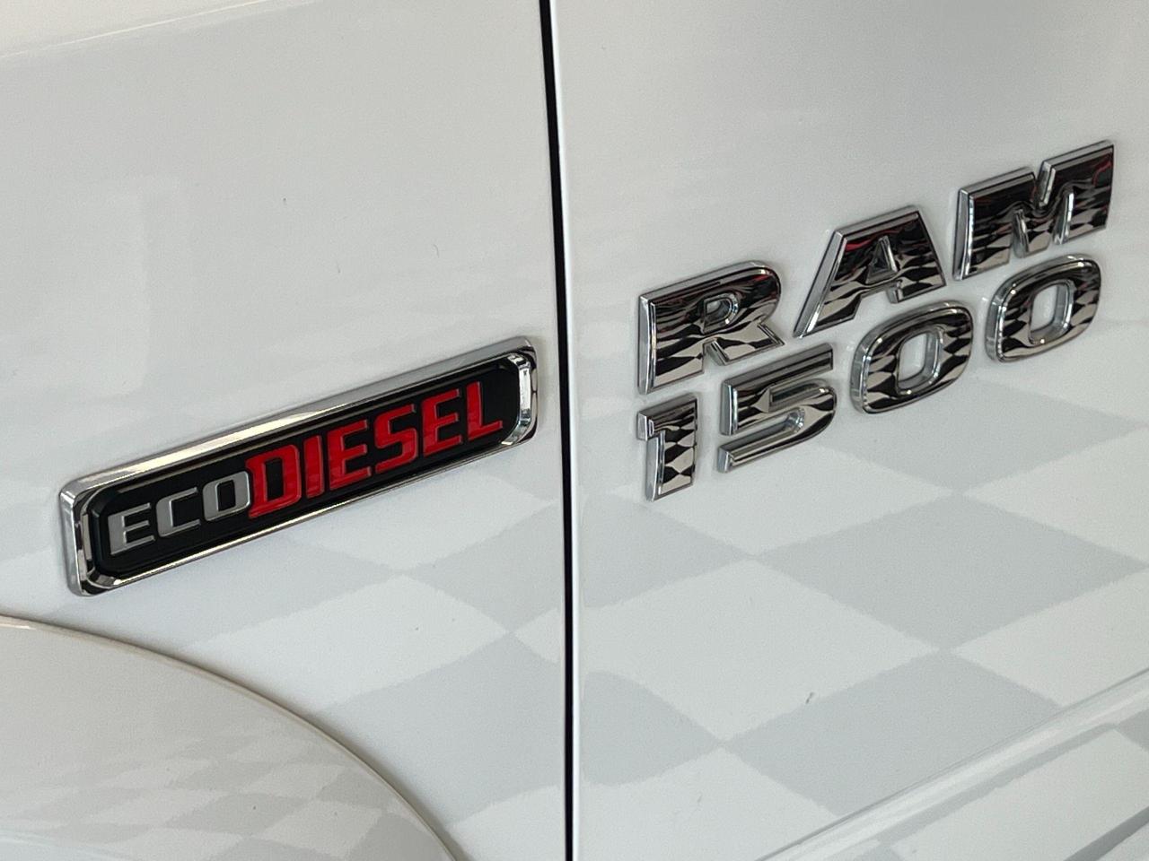 2016 RAM 1500 Outdoorsman 3.0L V6 Diesel 4x4+Camera+CLEAN CARFAX Photo117