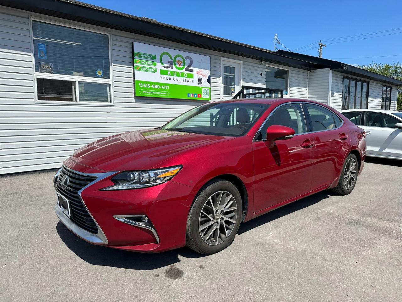 2016 Lexus ES 350 4dr Sdn - Photo #1
