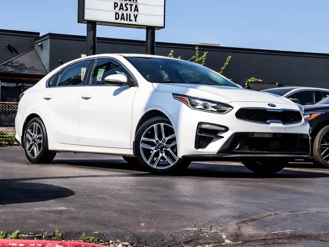 Used 2019 Kia Forte EX LIMITED | NO ACCIDENT | NAVIGATION | SUNROOF | LEATHER | UVO INTELLIGENCE | HTD SEATS for sale in Burlington, ON