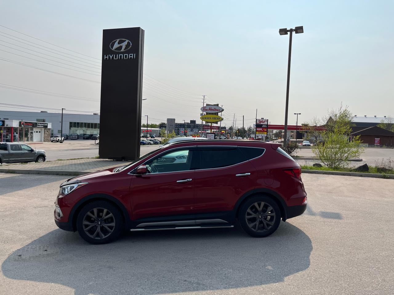 Used 2018 Hyundai Santa Fe Sport 2.0T Ultimate AWD for sale in North Bay, ON