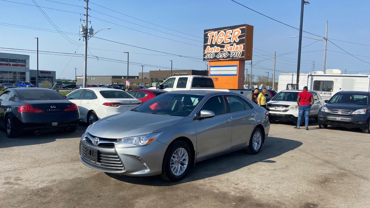 2017 Toyota Camry LE*ONLY 33,000KMS*ALLOYS*AUTO*4 CYLINDER*CERTIED