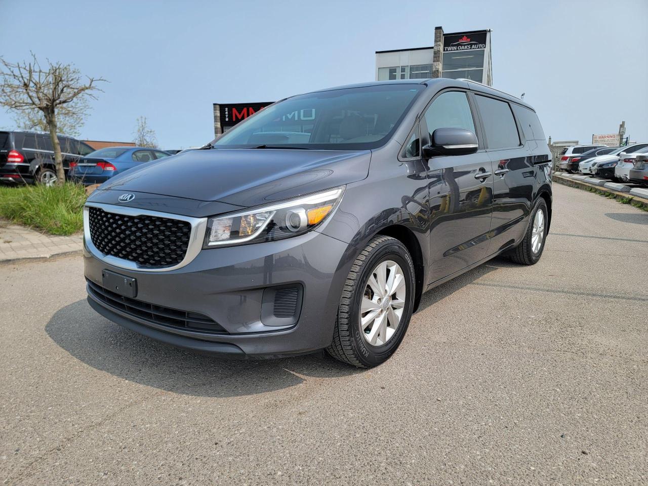 2016 Kia Sedona LX+