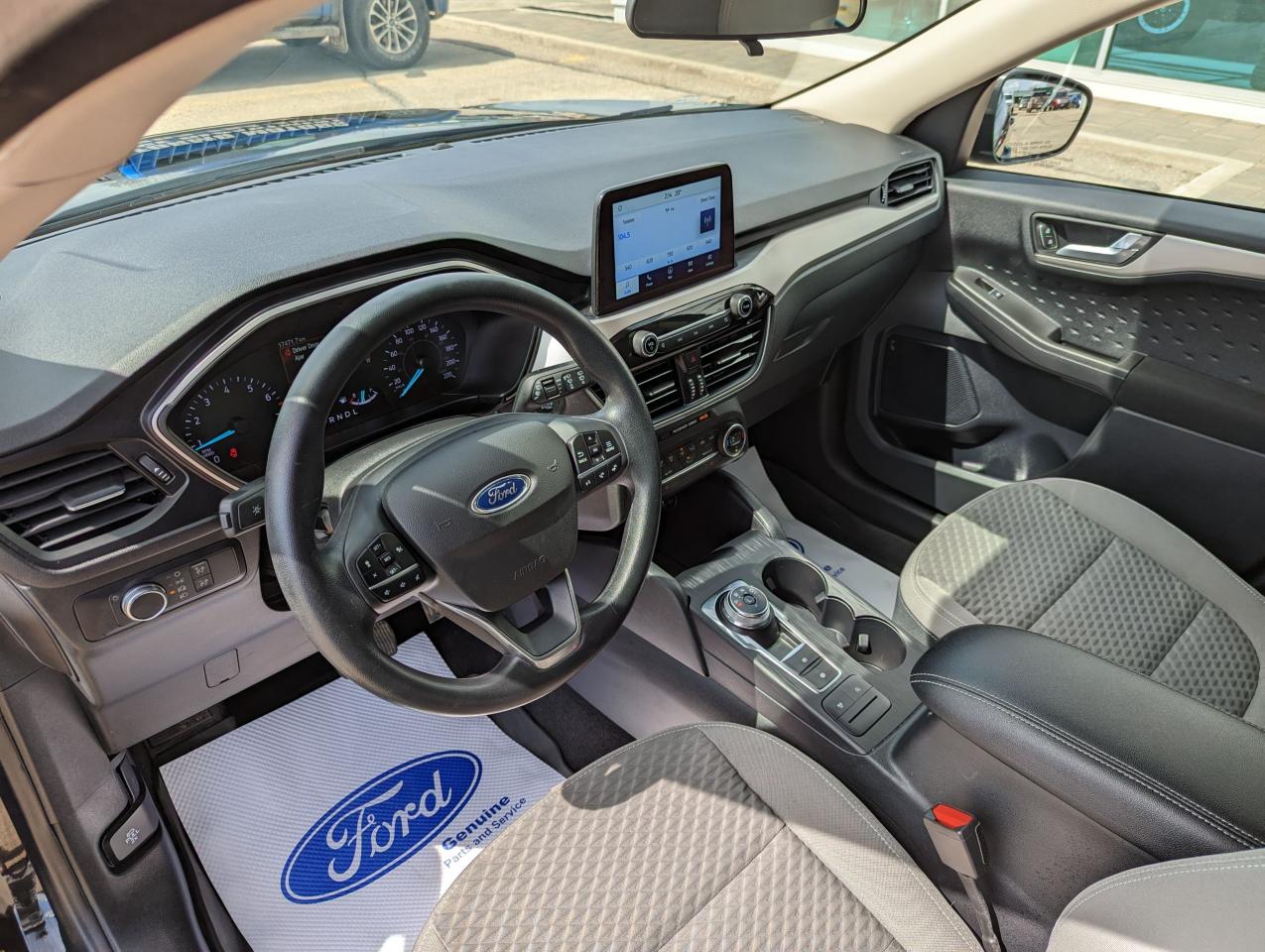 2020 Ford Escape SE Photo5