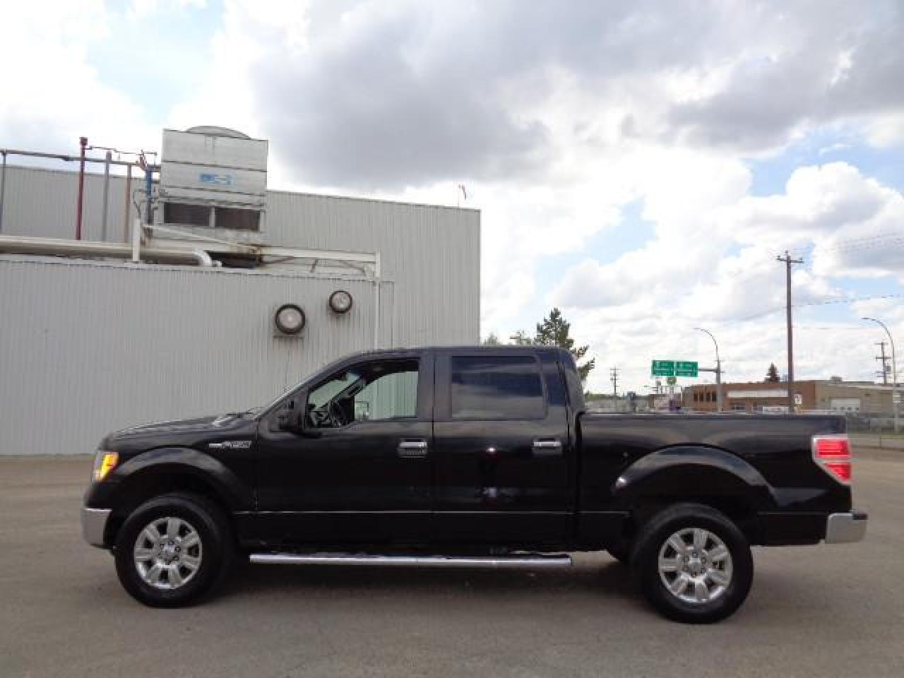 2011 Ford F-150 4WD SUPERCREW Photo4
