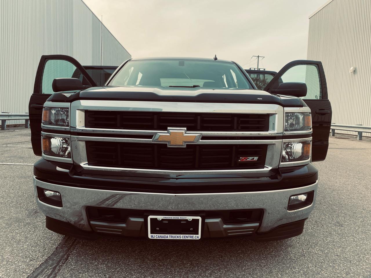 2014 Chevrolet Silverado 1500 Crew Cab Z71 - 6.66 Foot Box