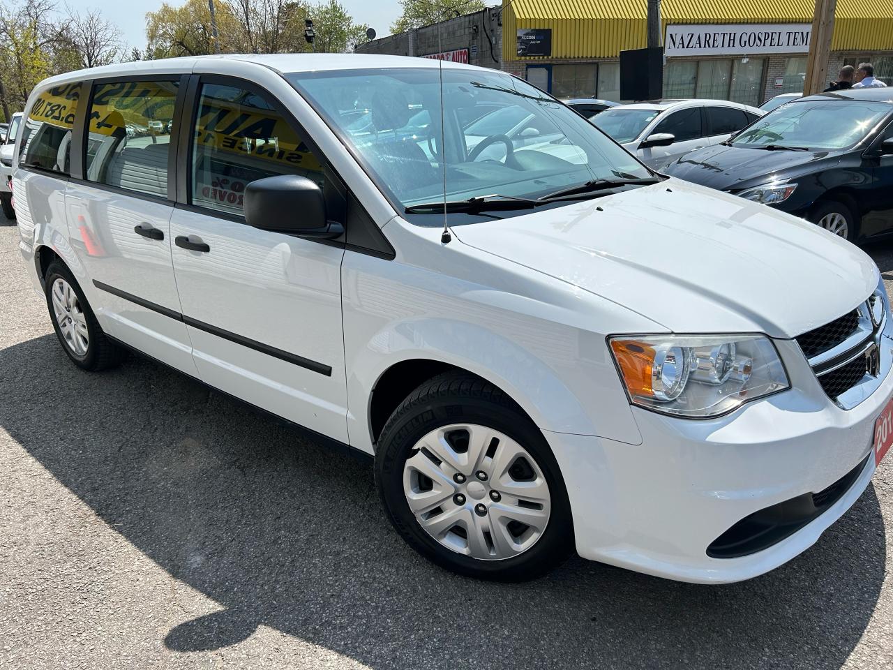 Used 2014 Dodge Grand Caravan SE/BLUE TOOTH/P.GROUB/STOW&GO/CLEAN CAR FAX for sale in Scarborough, ON