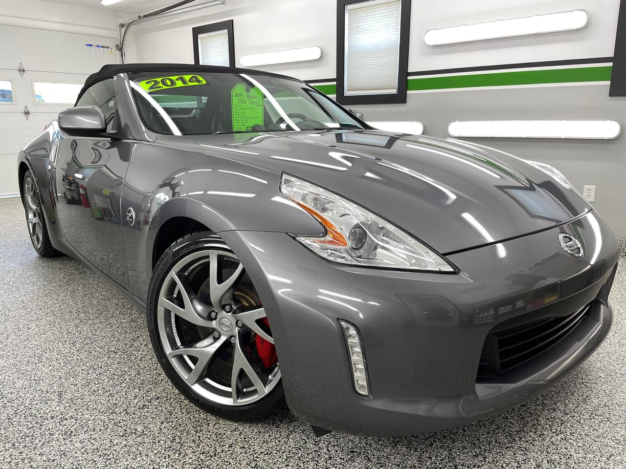 2014 Nissan 370Z TOURING - Photo #1