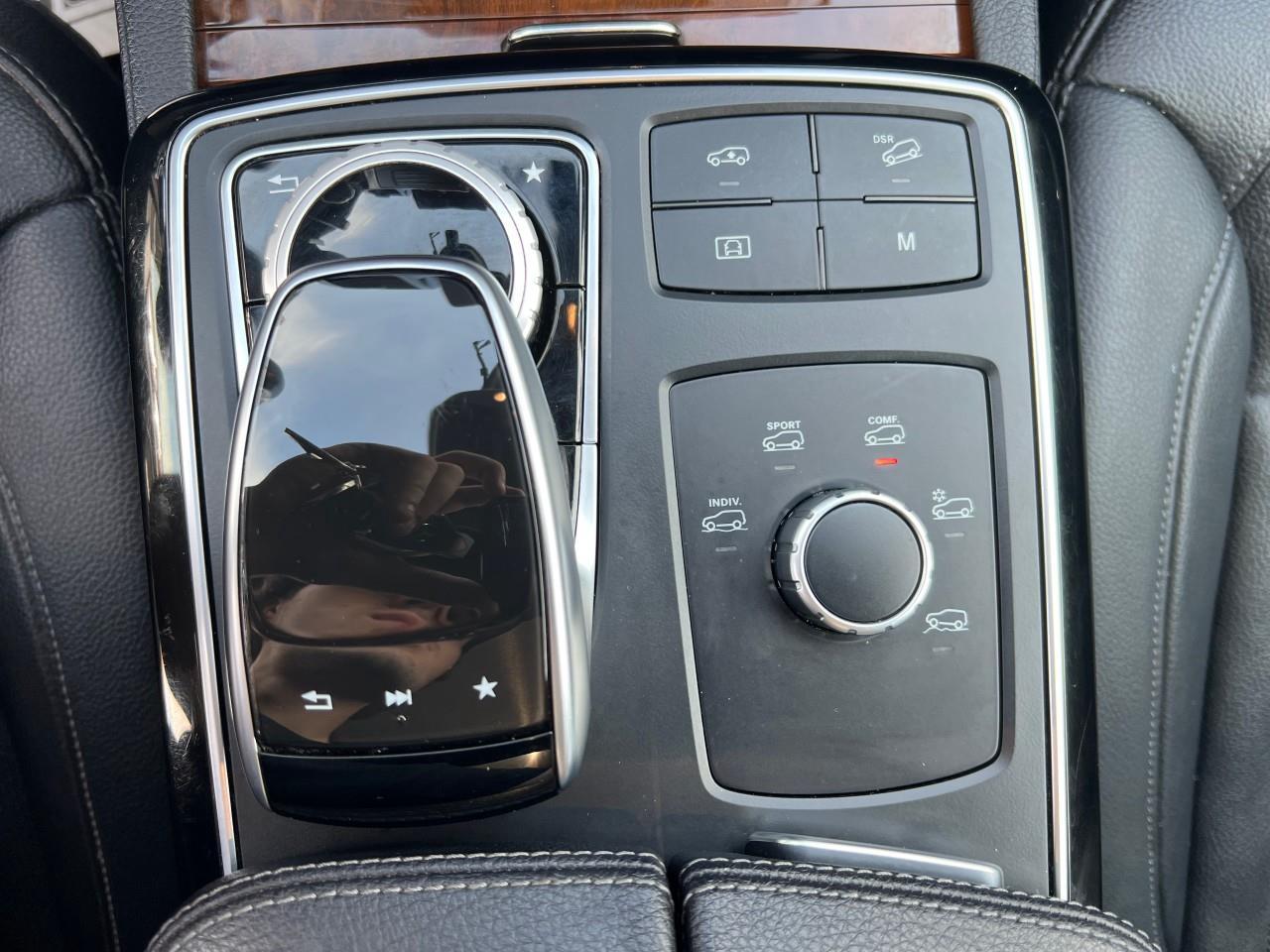 2019 Mercedes-Benz GLS 450 *** CALL OR TEXT 905-590-3343 ***NEW TIRES *** Photo