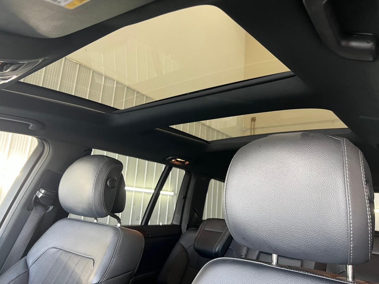 2019 Mercedes-Benz GLS 450 *** CALL OR TEXT 905-590-3343 ***NEW TIRES *** Photo