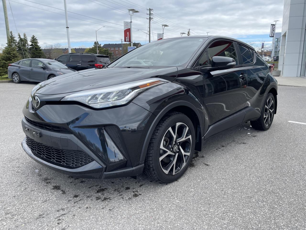 Used 2020 Toyota C-HR XLE PREMIUM ALLOY PUSH BUTTON for sale in Pickering, ON