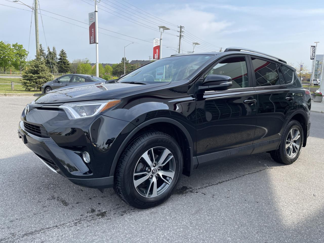 Used 2016 Toyota RAV4 FWD 4dr XLE for sale in Pickering, ON
