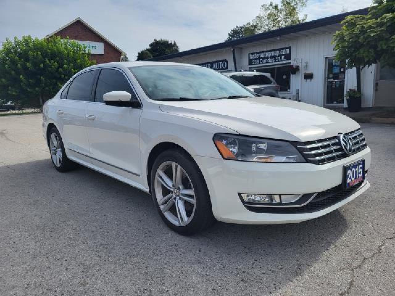 Used 2015 Volkswagen Passat HIGHLINE for sale in Waterdown, ON