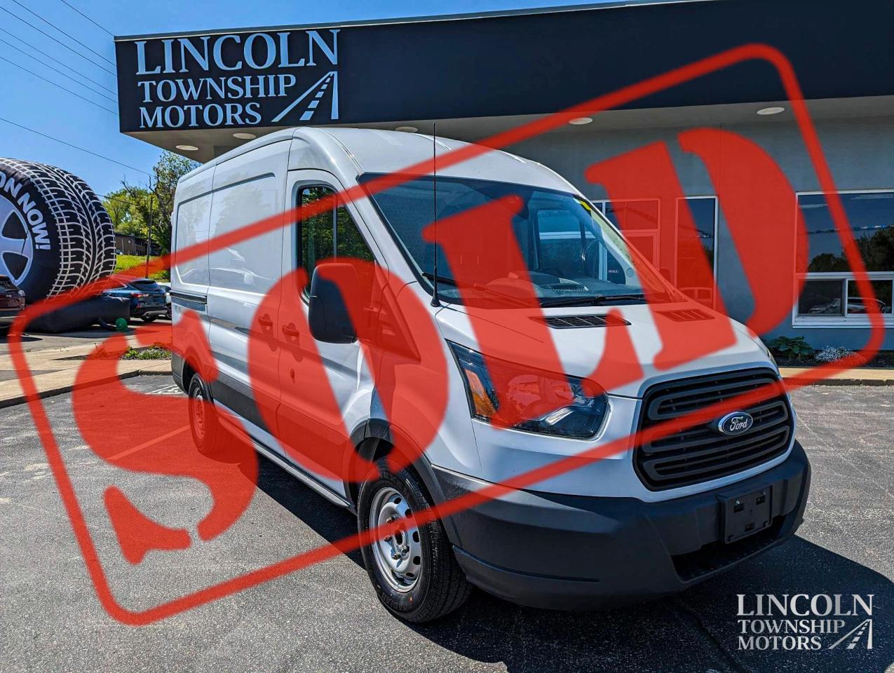 Used 2015 Ford Transit Cargo Van -CERTIFIED, SERVICED & READY FOR WORK! for sale in Beamsville, ON