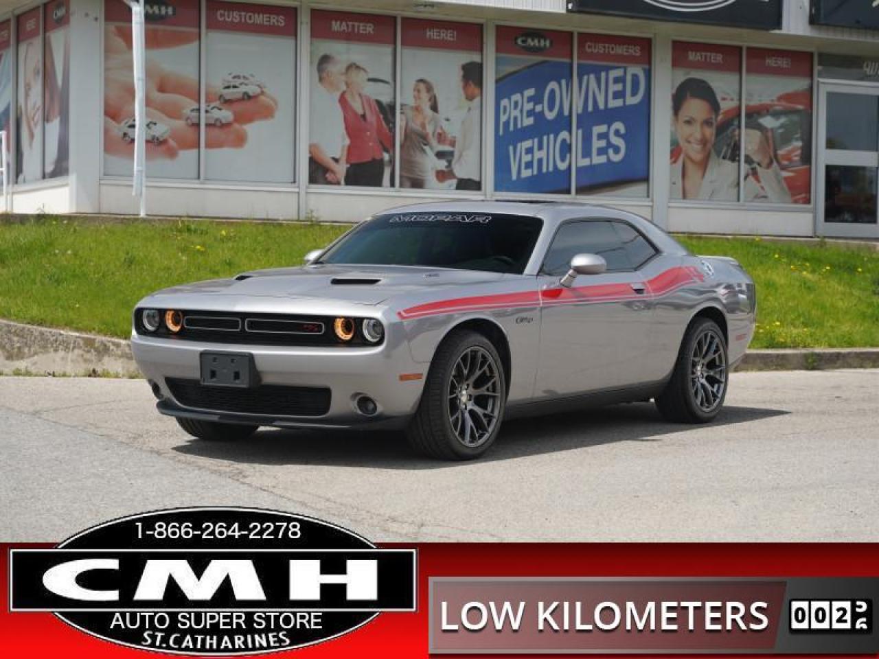 2015 Dodge Challenger R/T Plus  HEMI NAV ROOF COLD-SEATS
