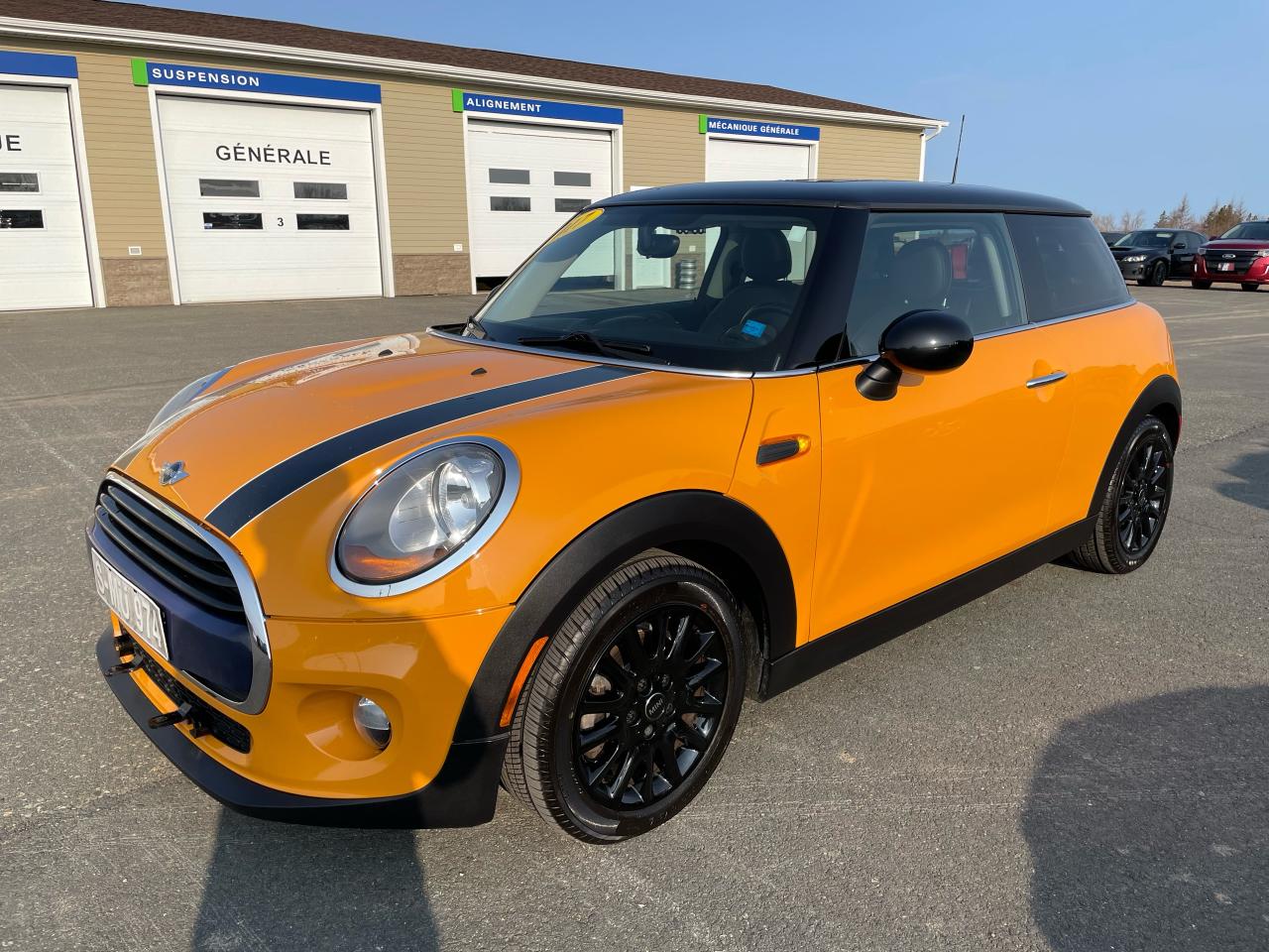2017 MINI Cooper  - Photo #1