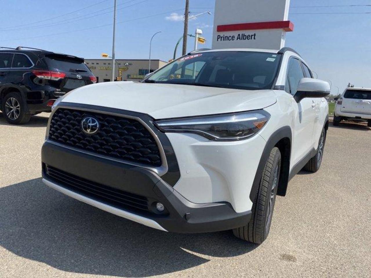 Used 2022 Toyota Corolla Cross XLE for sale in Prince Albert, SK