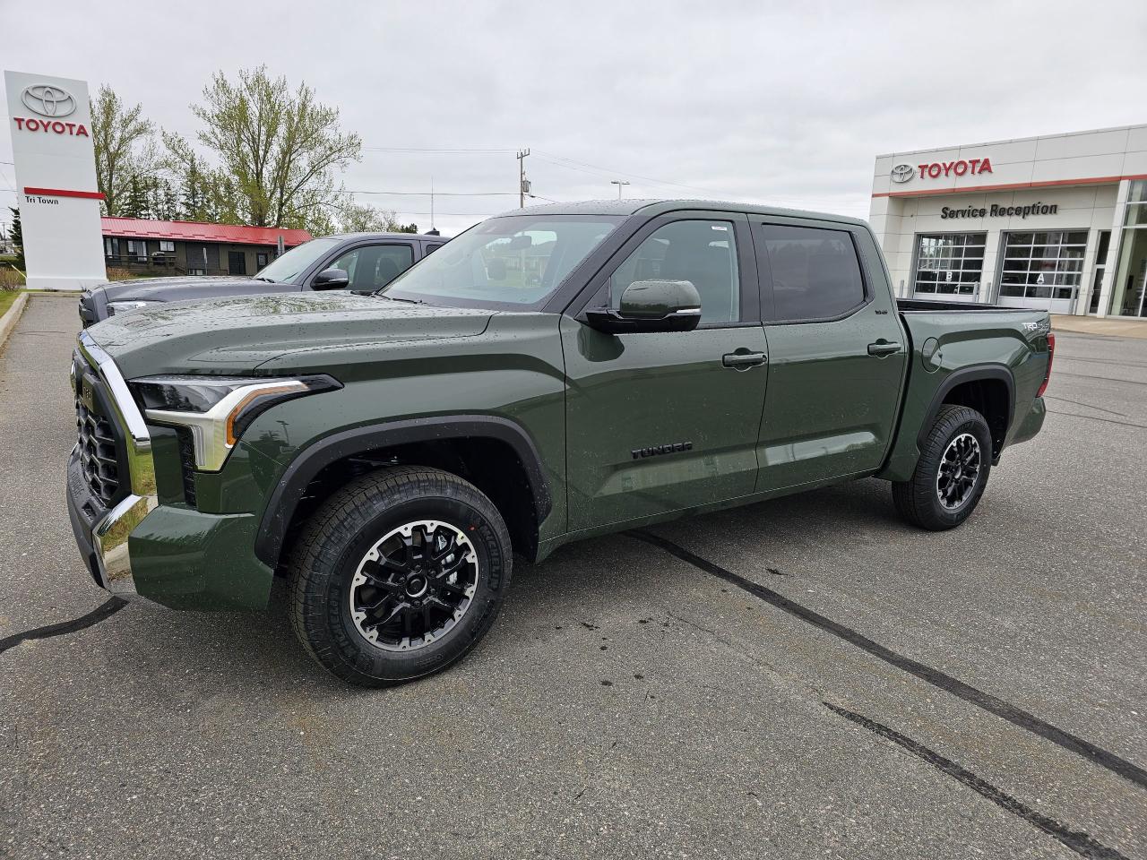 New 2023 Toyota Tundra CREW MAX TRD OFF ROAD for sale in North Temiskaming Shores, ON