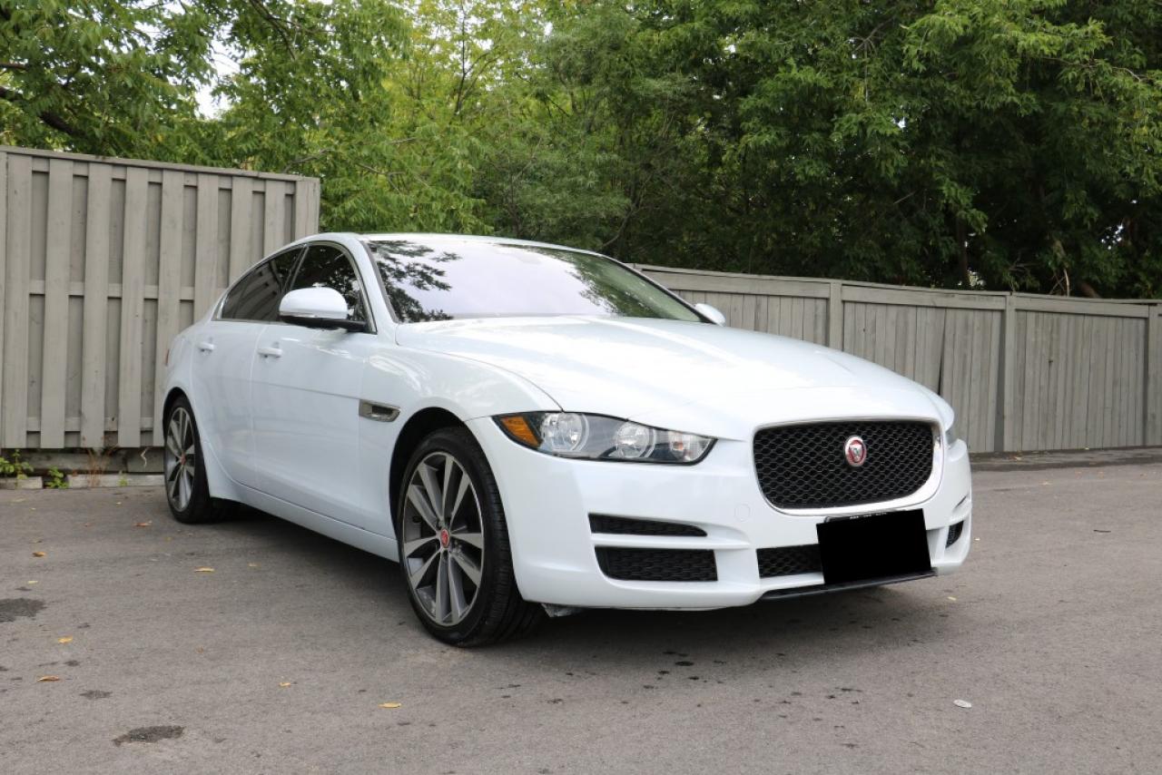 Used 2017 Jaguar XE XE PRESTIGE | AWD | NAV | HTD LTHR SEATS | BUCAM for sale in Welland, ON